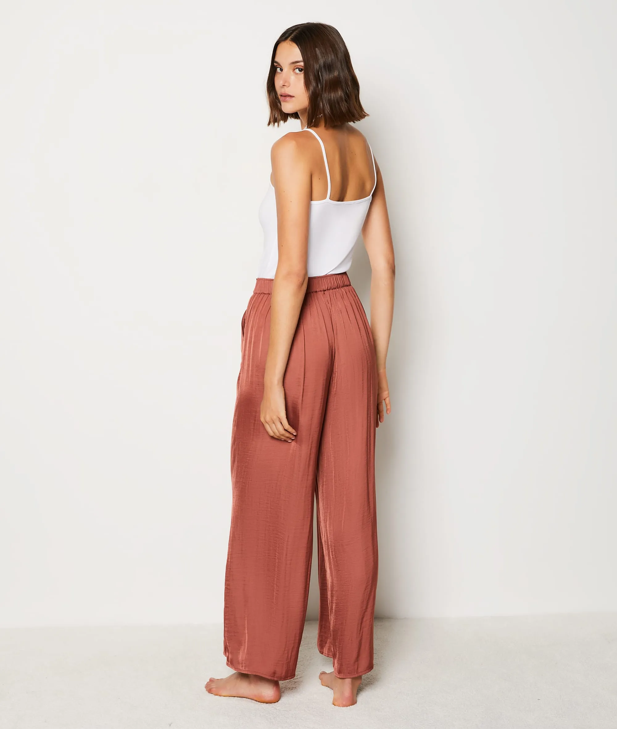 Pantalon de pyjama satiné coupe large SATO MARRON - ETAM