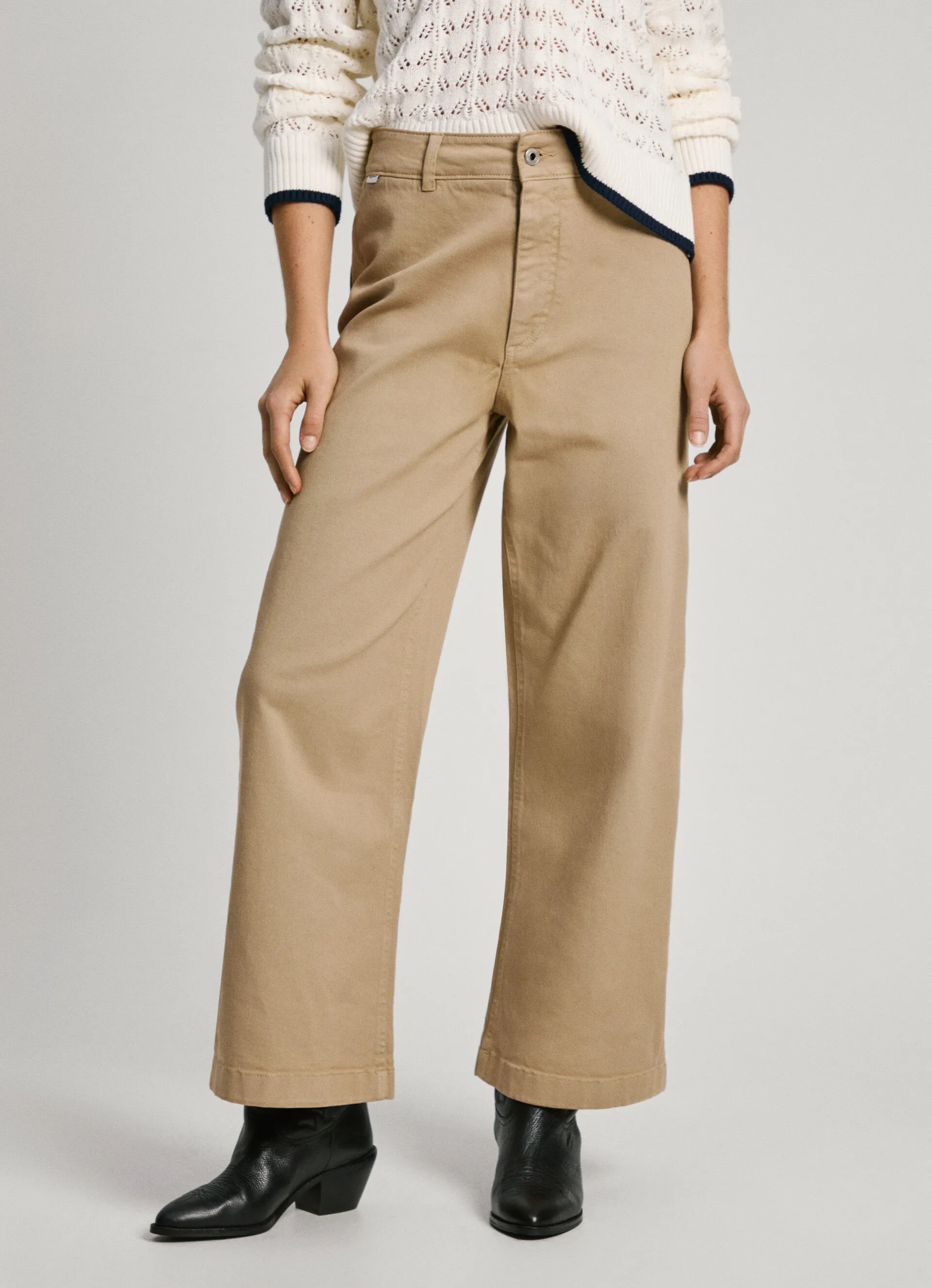 pantalón sarga fit culotte