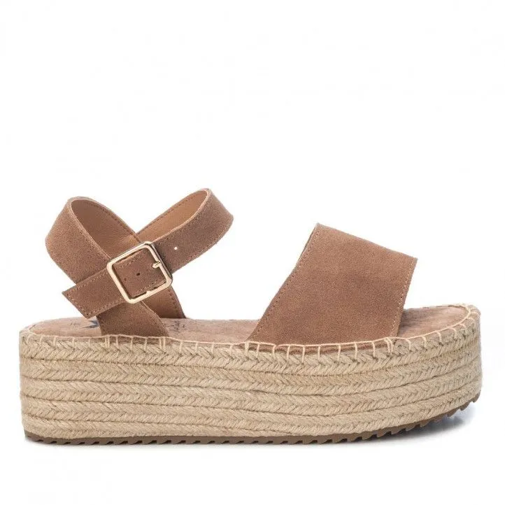 Sandalias plataformas Xti 04282901 camel