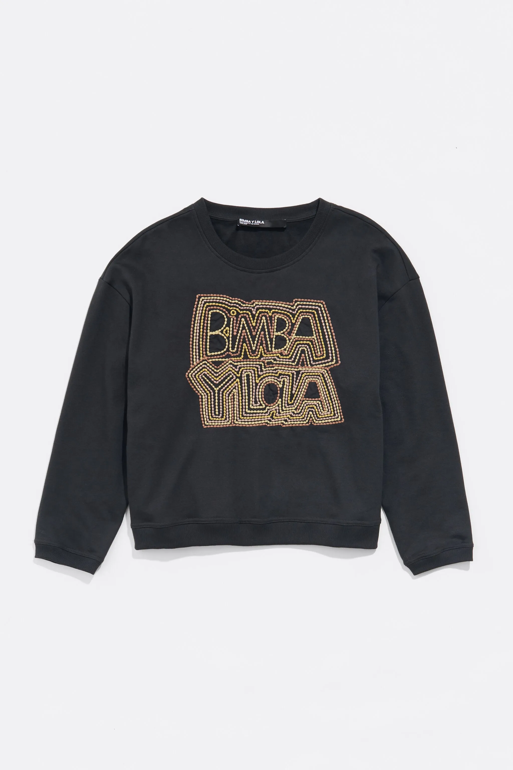 Sudadera logo bordado negra