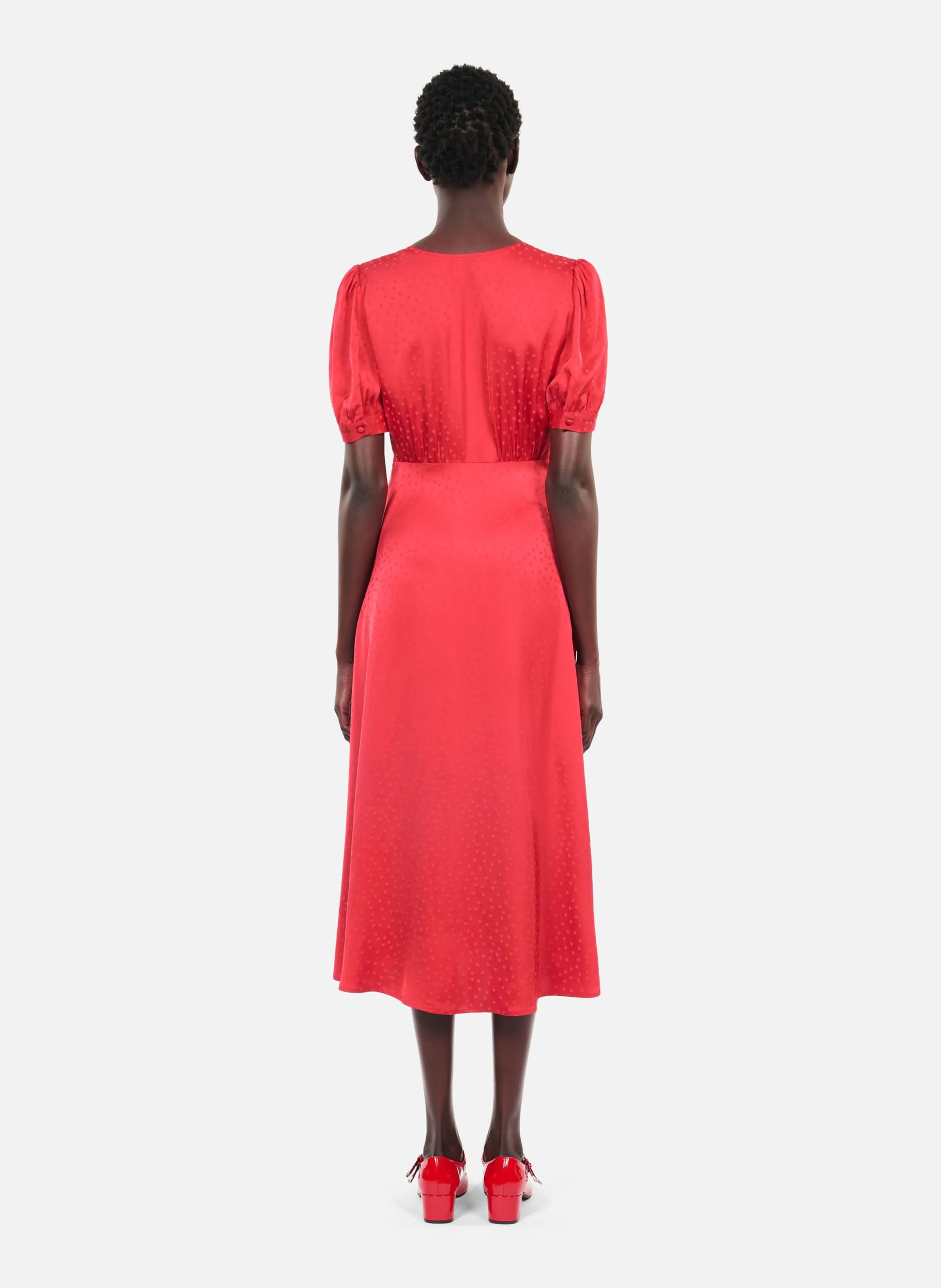 THE KOOPLES Vestido recto con cuello en V en jacquard estampado en rojo